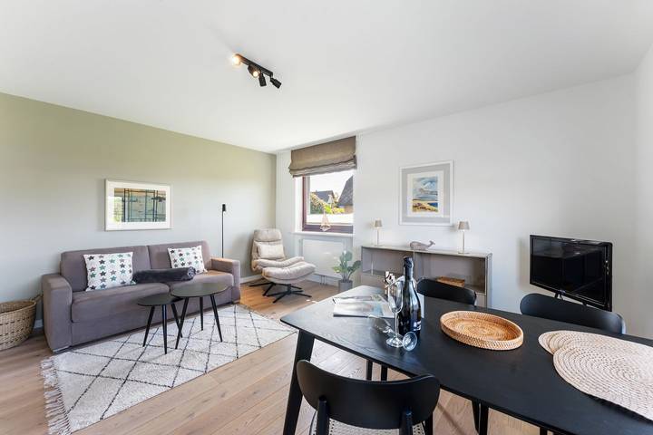 Ganze Wohnung, 2-Zimmer-Ferienwohnung in Strandnähe für bis zu 2 Personen mit Terrasse. in Nordfriesische Inseln (Schleswig-Holstein) (Schleswig-Holstein), Wenningstedt
