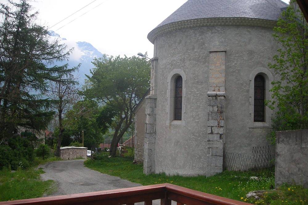 Charmantes Chalet mit Blick auf die Berge, in der Nähe des Ecrins, 3 Schlafzimmer in Le Glaizil, Nationalpark Écrins