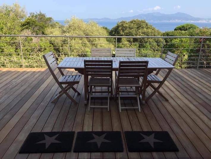 Villa pour 5 personnes, avec terrasse et jardin