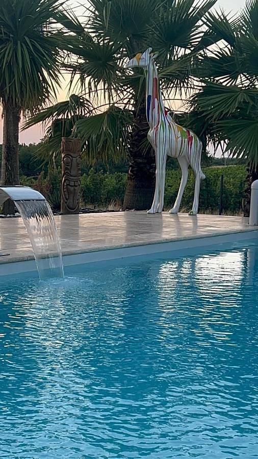 Location de vacances pour 8 personnes, avec jardin ainsi que vue et piscine à Duras - 3