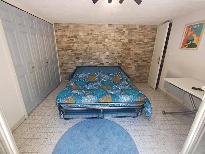 Gîte pour 2 personnes, avec Terrasse et Piscine dans Calanque de Cap Rousset - 4