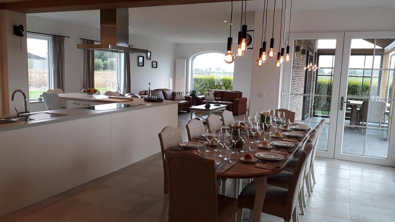 Four-Bedroom House in Bulskamp, Veurne