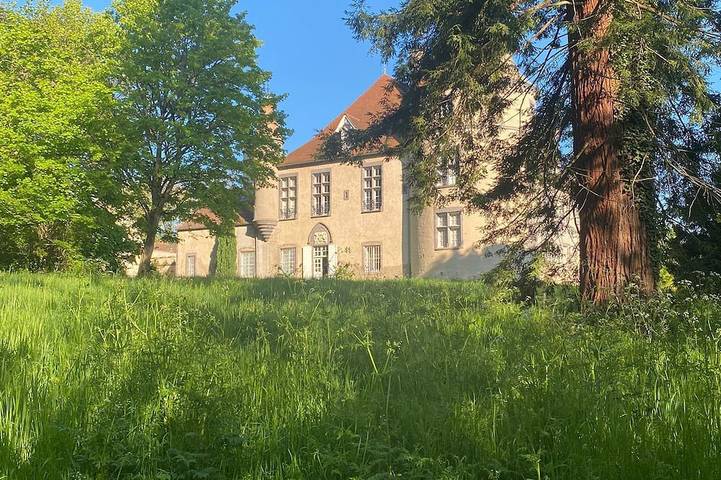 Château pour 4 personnes, avec jardin en Auvergne