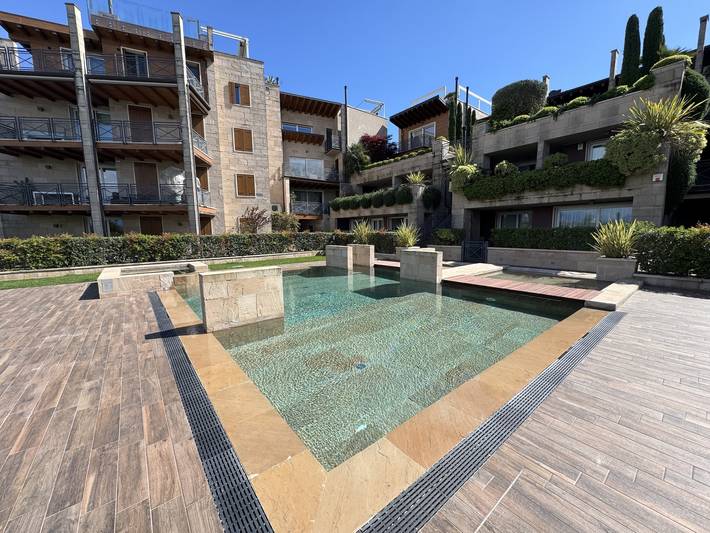 Ferienwohnung für 4 Personen, mit Terrasse und Seeblick, mit Haustier in Peschiera del Garda - 2