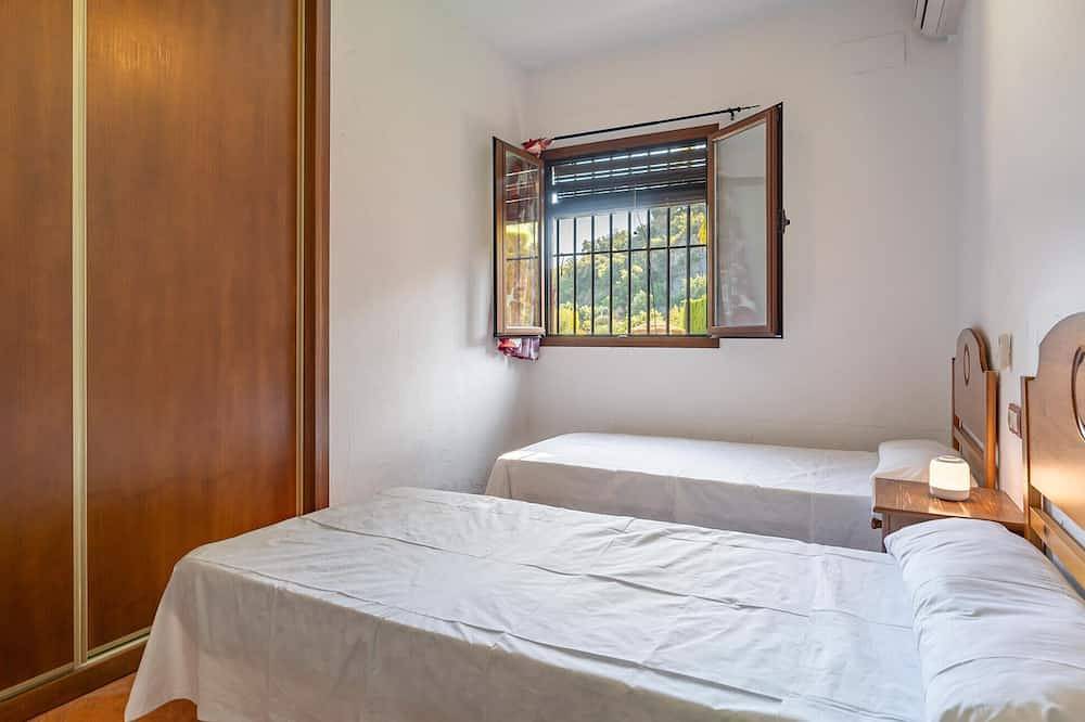 Beautiful home in Priego De Cordoba in Priego de Córdoba, Sierras Subbéticas