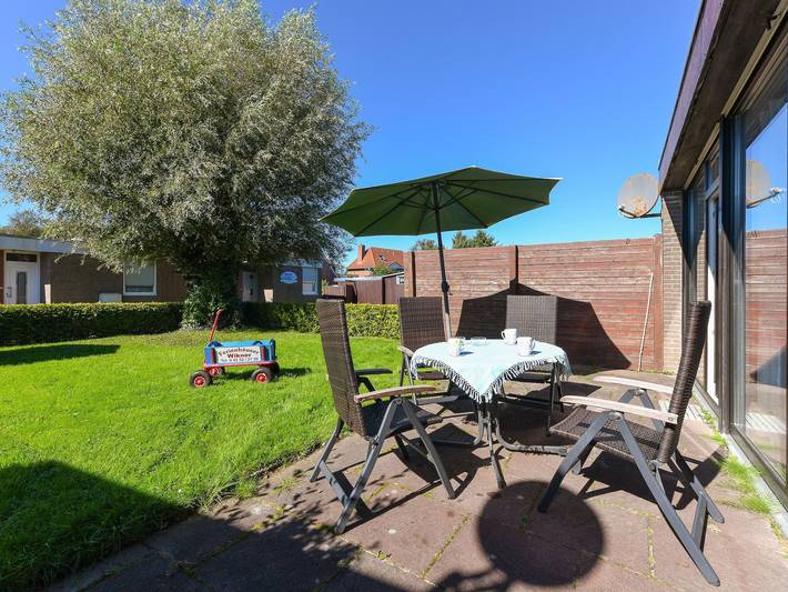 Ferienhaus für 4 Personen, mit Terrasse, kinderfreundlich in Bensersiel - 2