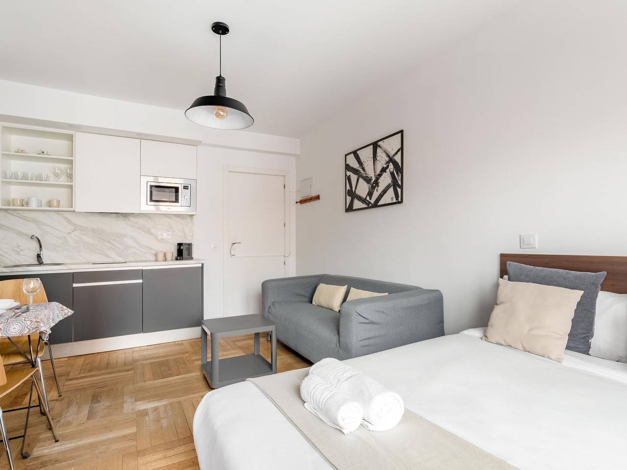 Studio entier, Studio pour 2 personnes avec balcon in Centro (Madrid), Madrid