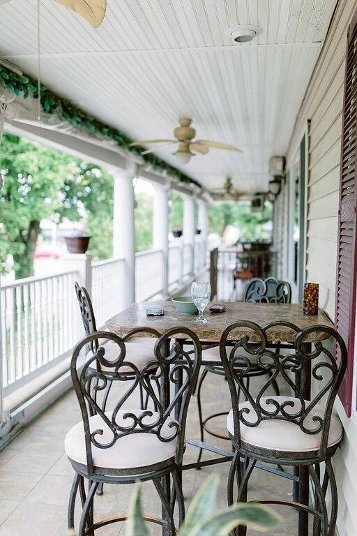 Vacation rental for 8 people, with yard and balcony in Lake Geneva (WI)