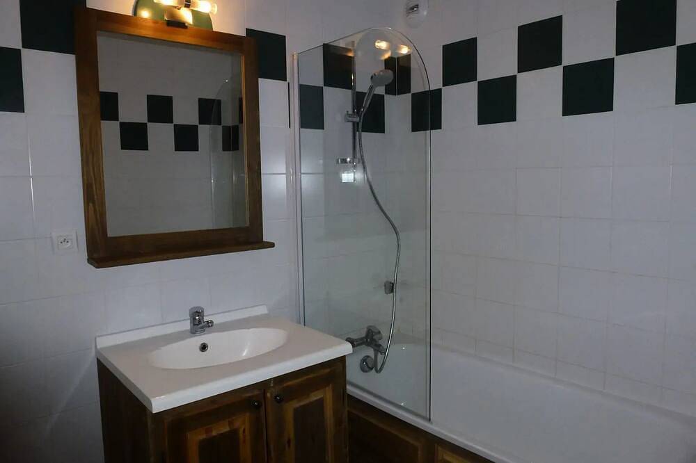 Appartement entier, Appartement 2 pièces coin montagne - 6 personnes in Bessans, Région de Saint-Jean-de-Maurienne