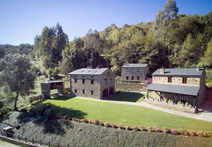 Chalet para 2 personas, con Terraza además de Jardín y Vistas en Mariña Oriental