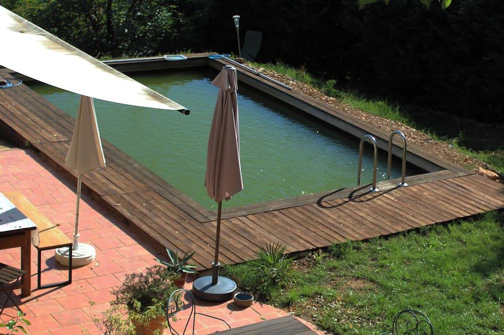 Appartement entier, Esperança: Living in Nature with a Natural Swimming Pool, Southern Cévennes, Southern France in Molières-Cavaillac, Parc national des Cévennes