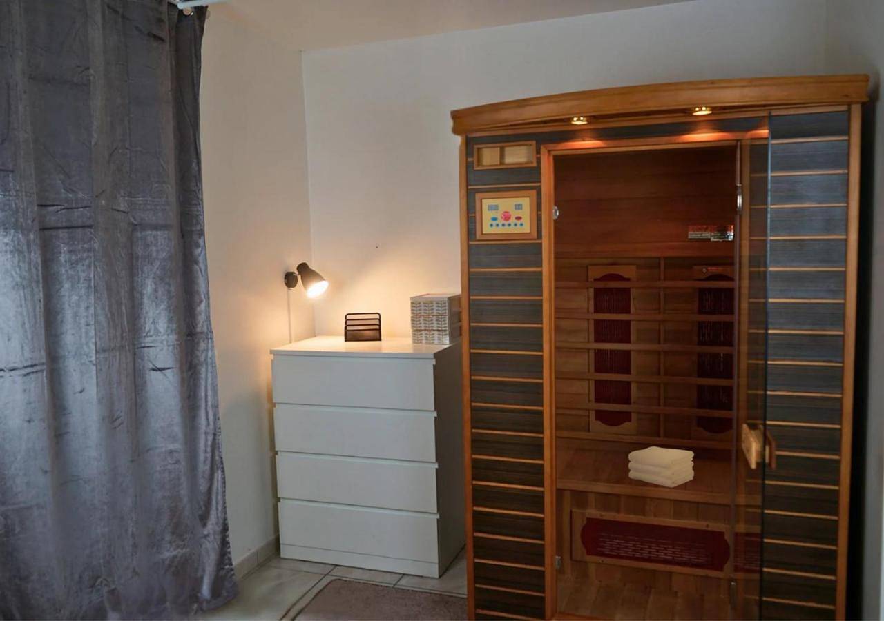 Appartement entier, One-Bedroom Apartment in Lagny-sur-Marne, Seine-et-Marne