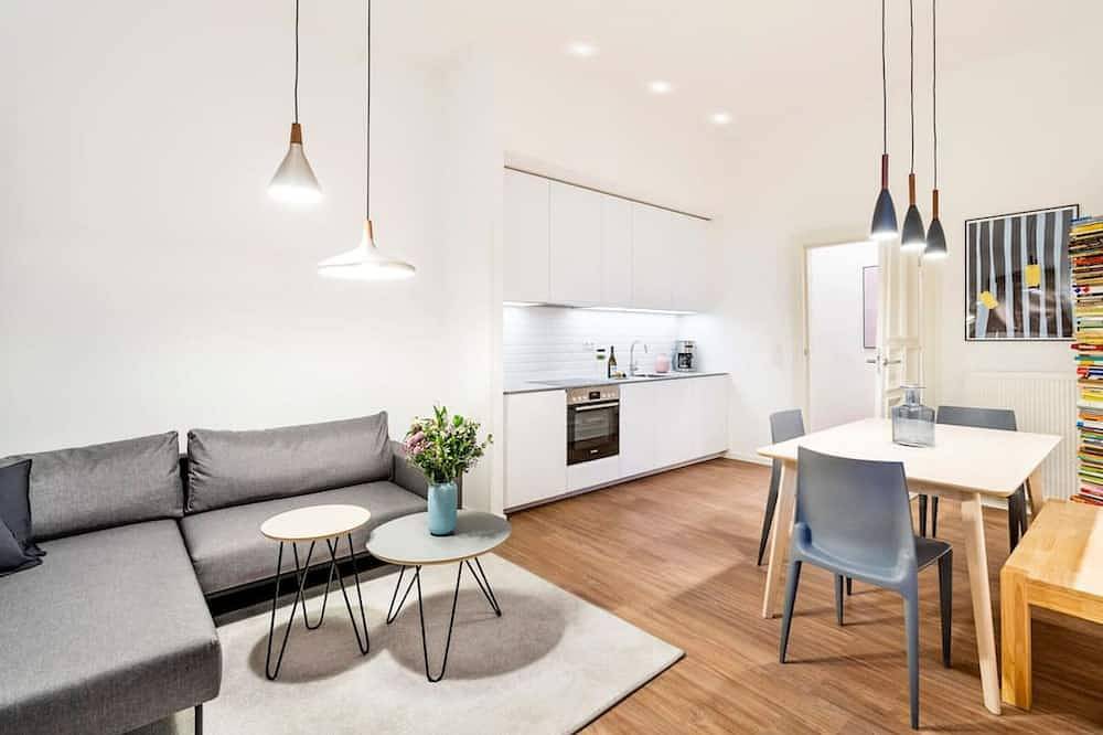 Apartamento entero, 1-Bedroom Apartment 70sqm with a cozy living room(3) in Berlin Wedding, Berlín