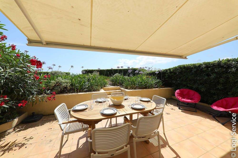 Appartement entier, Appartement 4 pièce sur plage, climatisation + Wifi in Port Grimaud, Grimaud