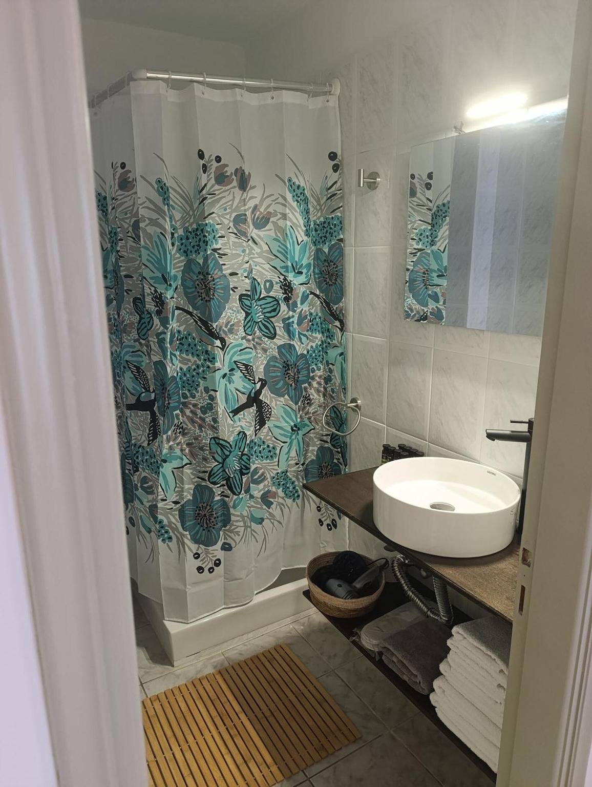 Ganze Wohnung, Apartment 'Maistrali Second Floor 1' mit Meerblick, Wlan und Klimaanlage in Ratzakli, Kefalonia