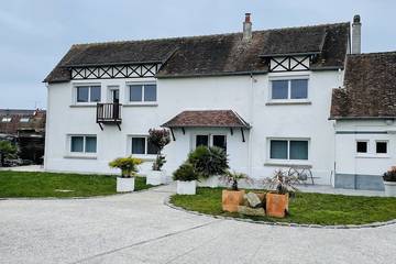 Gîte pour 10 personnes, avec jardin à Nonancourt