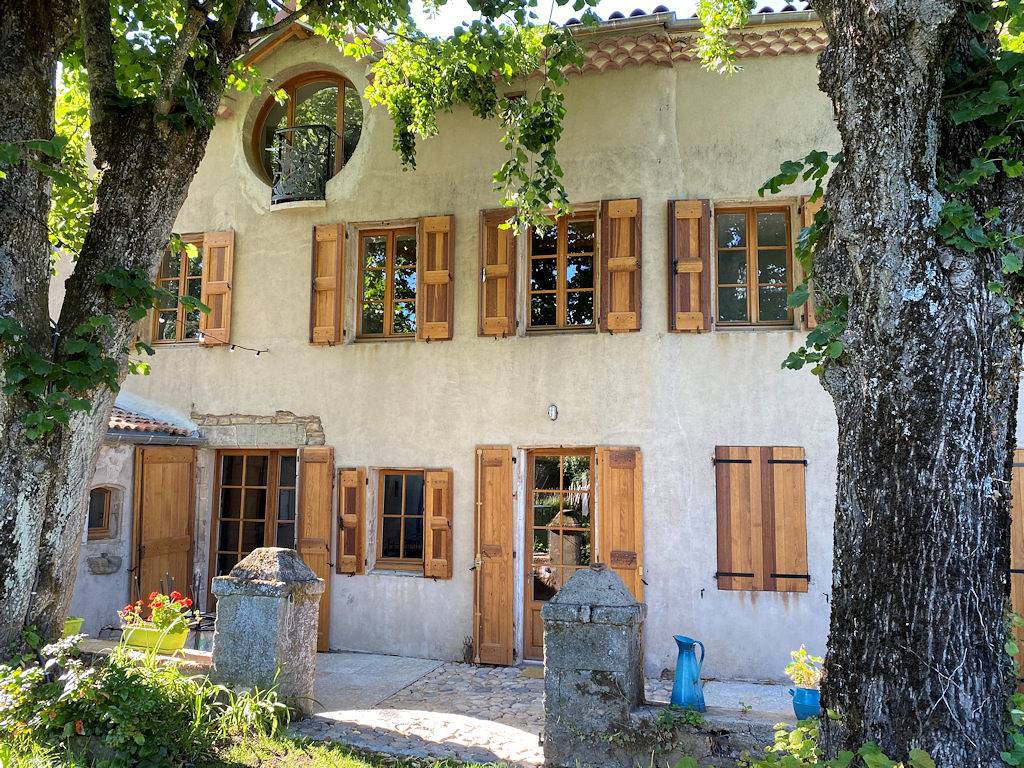 Appartement entier, Gîte du Jardin dérobé in Langogne, Région de Mende