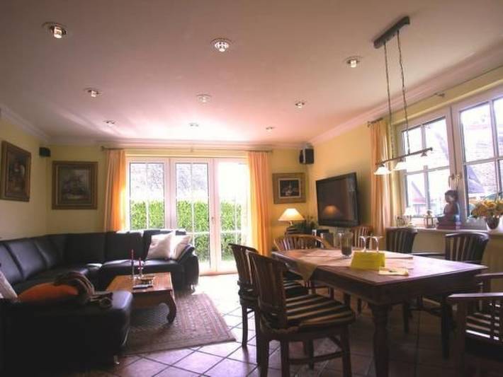 Ferienhaus für 8 Personen, mit Garten in Groß Zicker - 4