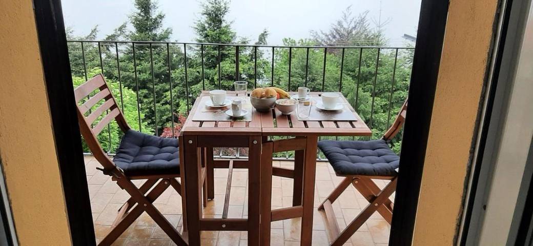 Appartamento vacanze per 4 persone, con terrazza e panorama nonché vista lago - 1