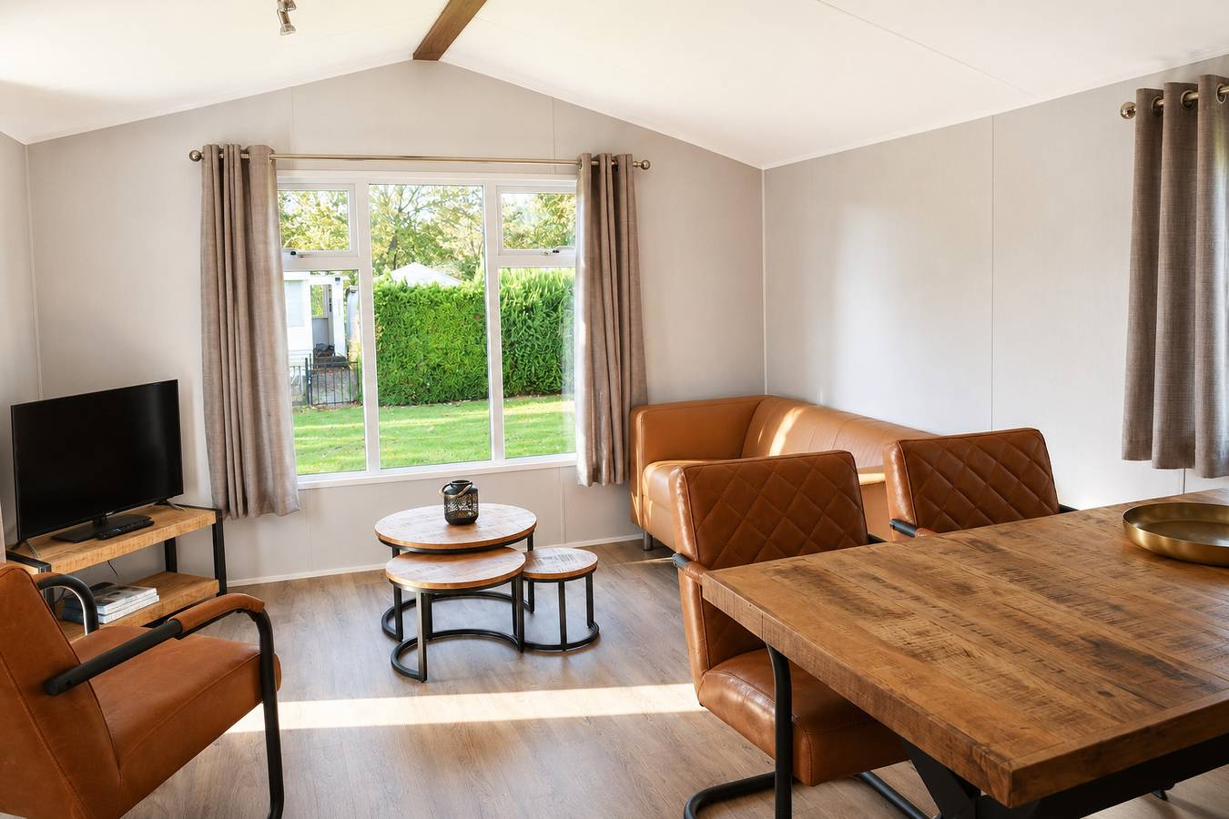 Camping ’t Veld — Verandachalet | 6 personen in Hardenberg, Regio Zwolle