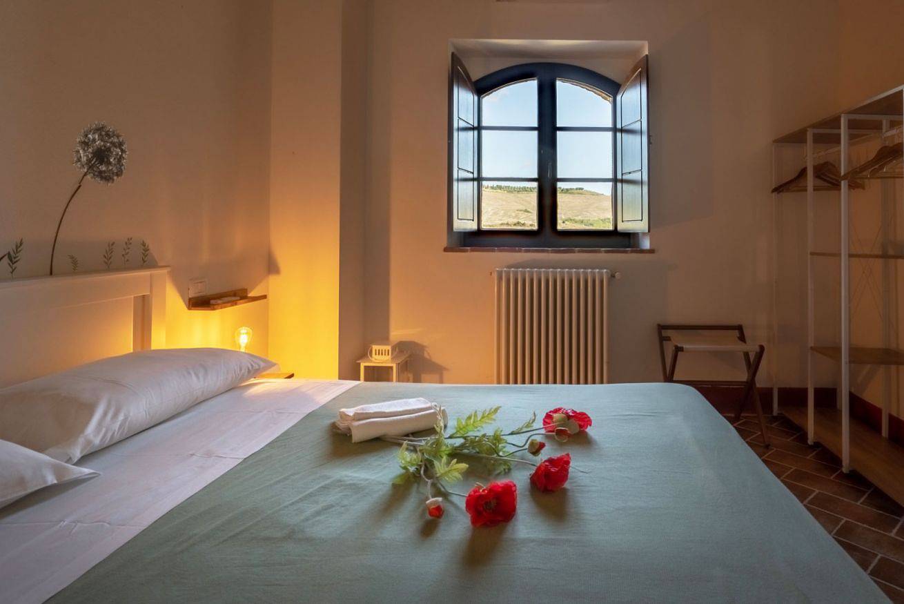 Ganze Wohnung, Ferienwohnung für 5 Personen mit Garten in Asciano, Siena Provinz