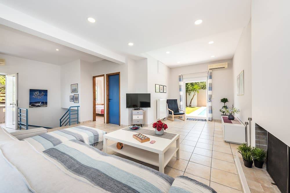 Eine 4-Schlafzimmer-Villa mit privatem Pool, 4 km vom Strand entfernt in Chania und Umgebung