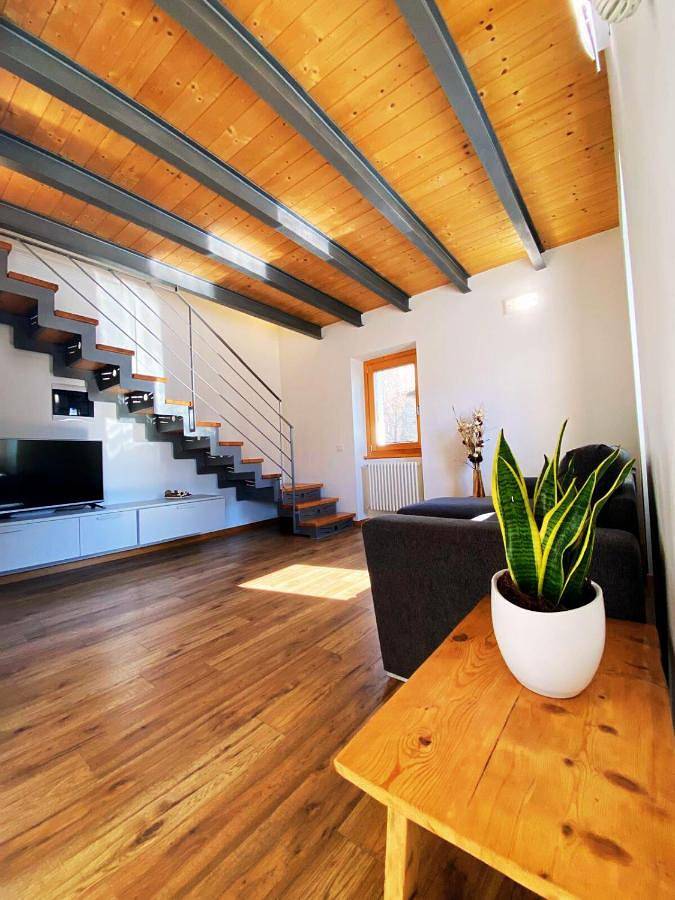 Location de vacances pour 6 personnes, avec jardin et vue à Teglio - 2