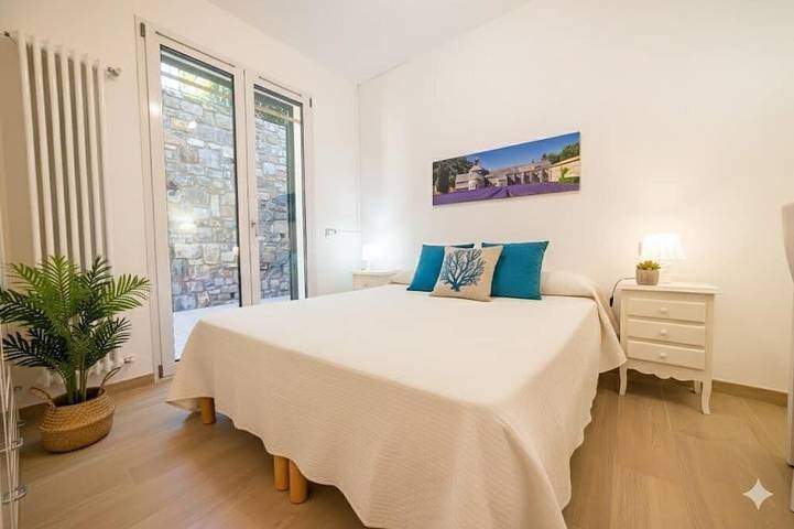 Gîte pour 6 personnes, avec jardin et terrasse à Pompeiana - 3