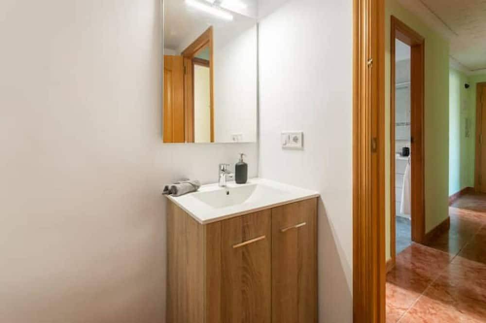 Entire apartment, Warm and comfort apartment very close of th  e center of Gandia and beach. Peace in Gandia, Costa de Valencia