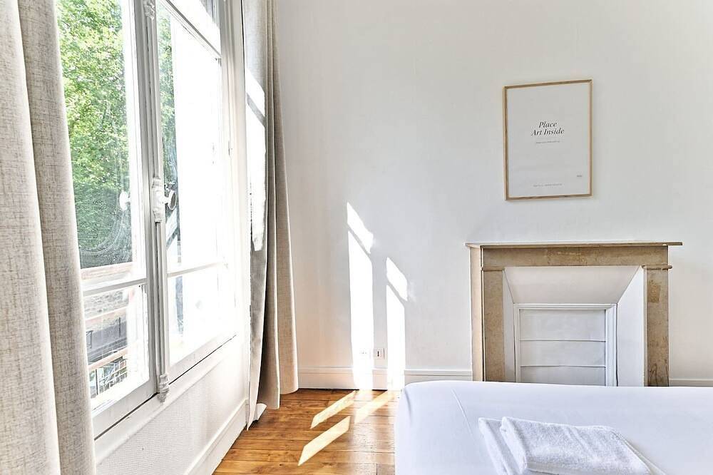 Entire apartment, Spacious and peaceful apartment Magnificent view in Puteaux, Hauts-de-Seine