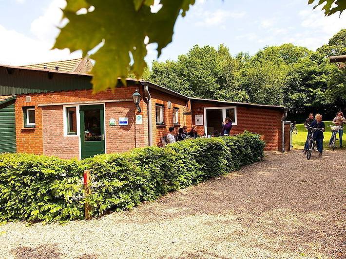 Ferienhaus für 40 Personen, mit Terrasse und Seeblick sowie Balkon/Terrasse in Limburg (Niederlande) - 2