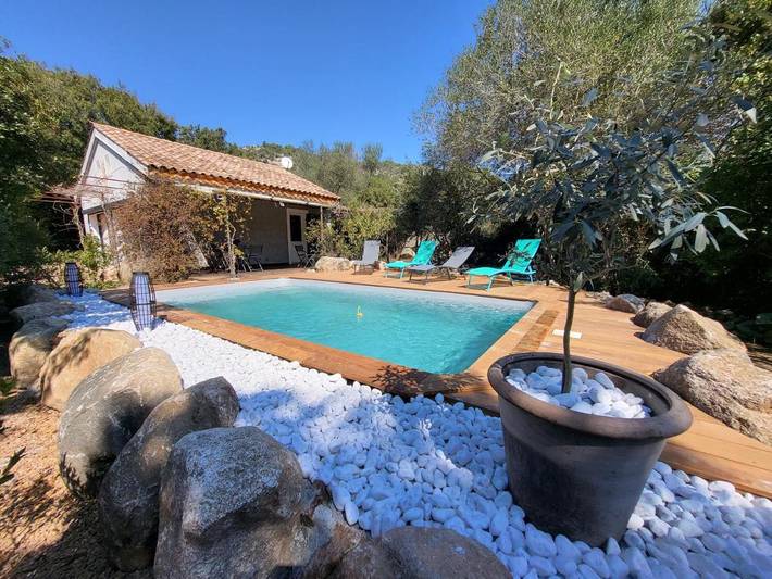 Villa pour 4 personnes, avec terrasse et piscine à Porto-Vecchio - 2