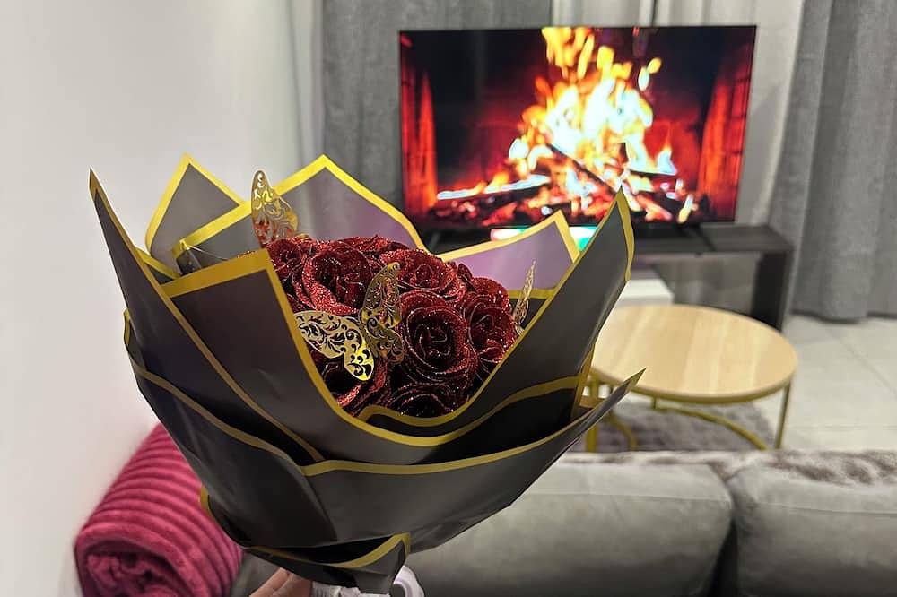 Apartamento entero, Relaxing Jacuzzi and boat Paris on the Seine in Freneuse, Yvelines