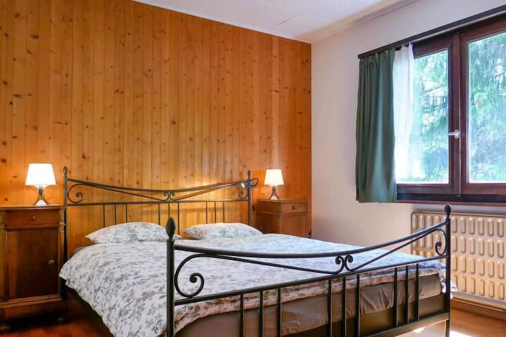 Chalet Al Portic in Blenio, Lepontinische Alpen