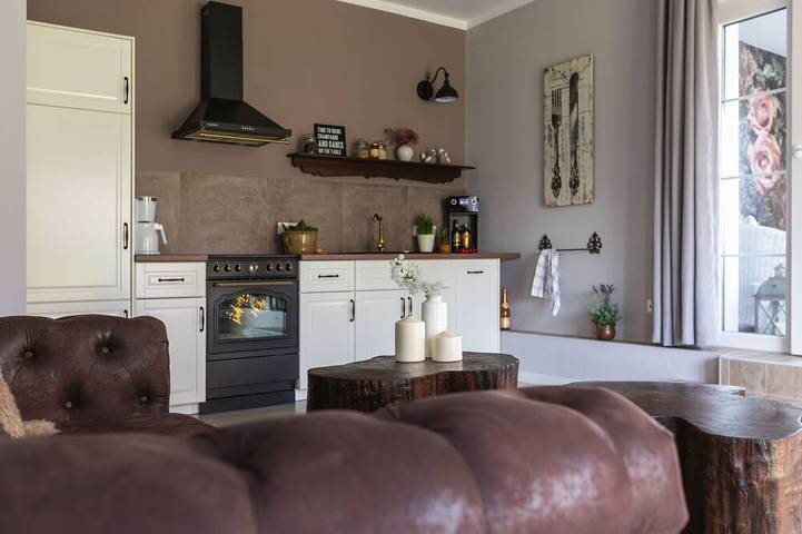 Exklusives Ferienhaus für 2 Personen, 75qm, Seenähe, mitten im Grünen in Langen (Brandenburg), Fehrbellin
