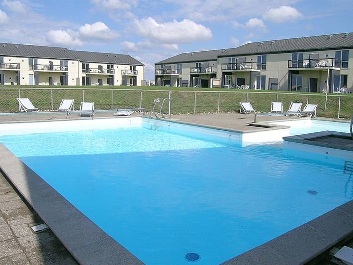 Ferielejlighed for 4 personer, med pool og terrasse, husdyr tilladt i Nr. Lyngby