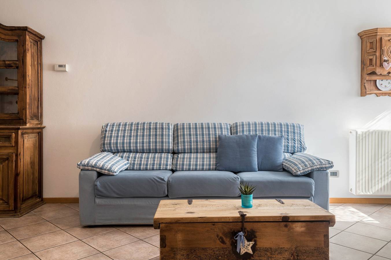 Entire apartment, Apartment 'Villa Lory 6' with Mountain View, Shared Garden and Wi-Fi in Canazei, Dolomiti Superski