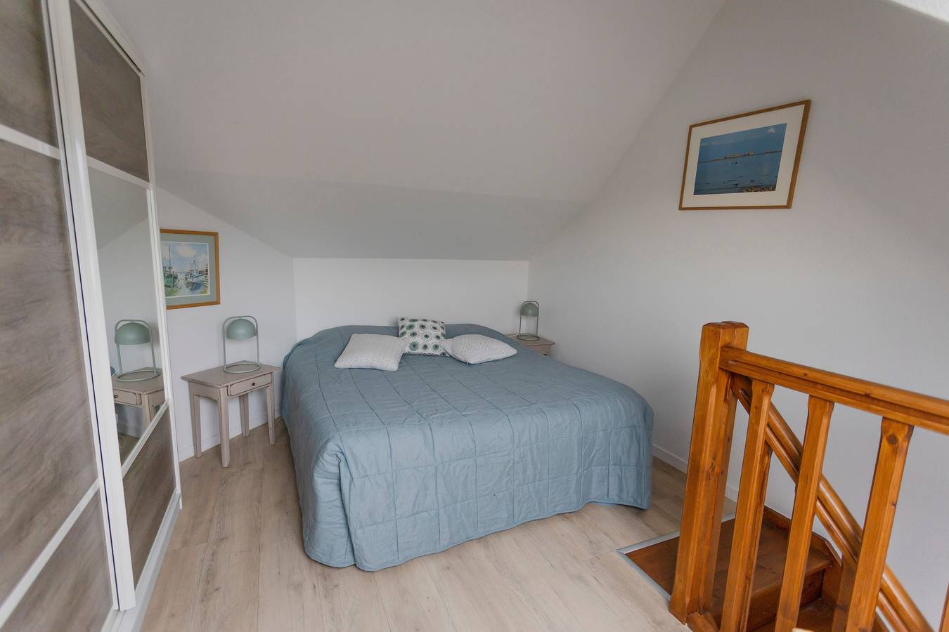 Apartamento entero, Apartamento 'Charmant Duplex' con balcón y Wi-Fi in Vannes, Côte des Mégalithes