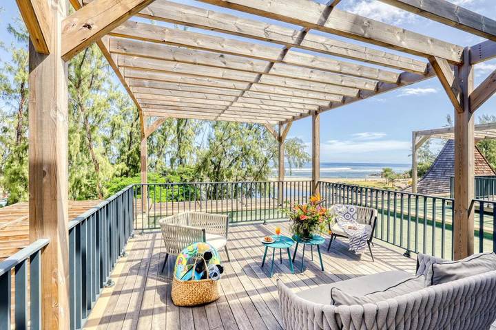 Appart’hôtel pour 2 personnes, avec piscine ainsi que terrasse et vue sur l' Île de la Réunion