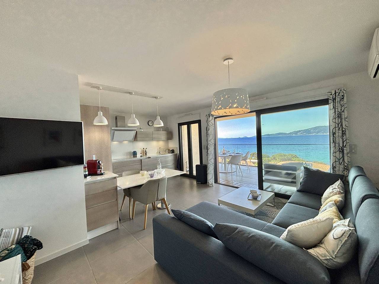 Appartement entier, Appartement 3 pièces 4 couchages avec terrasse - Porticcio in Pietrosella, Région d'Ajaccio