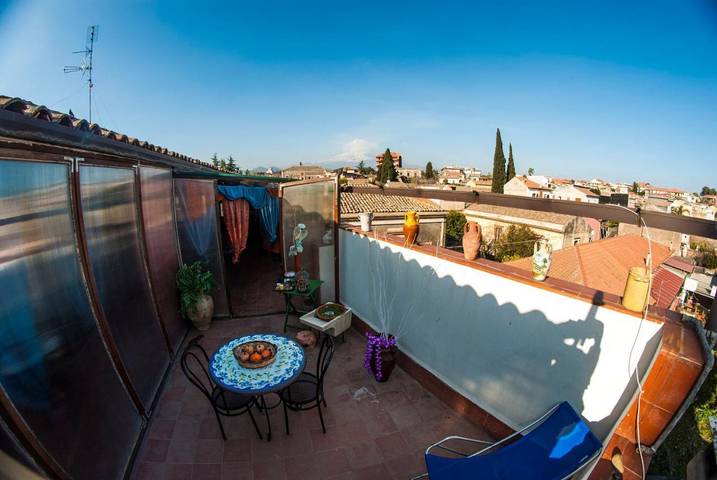 Gîte pour 3 personnes, avec balcon à Mascalucia - 2