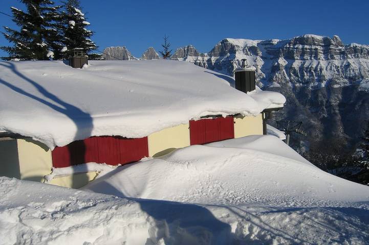 Ferienhaus für 8 Personen, mit Terrasse