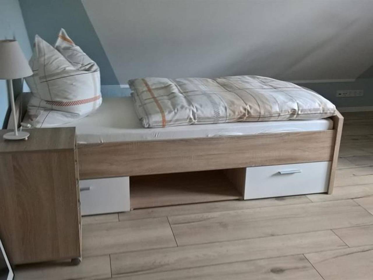 Ganze Ferienwohnung, Ferienwohnung Unter den Eichen - Appartement/Fewo, Dusche, Wc, 2 Schlafräume in Elsoff (Westerwald), Westerwald