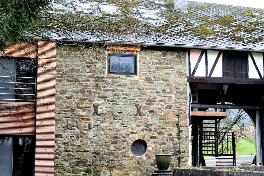 Studios im Herrenhaus in Robertville in In der Bivelt, Weismes