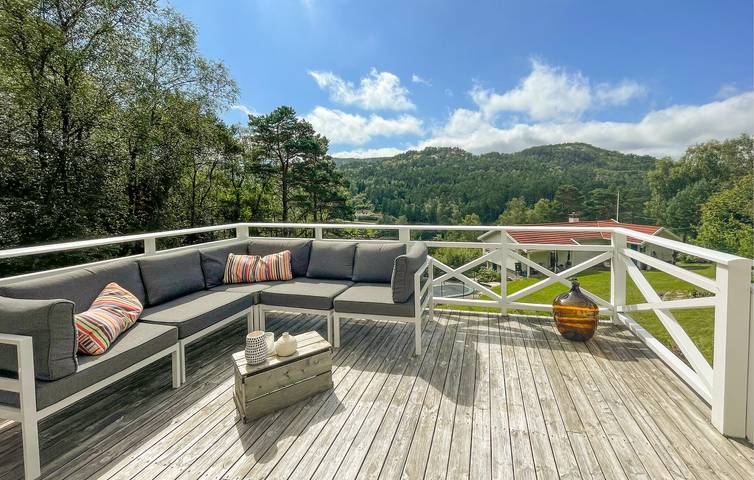 Ferienhaus für 5 Personen, mit Terrasse und Garten - 1
