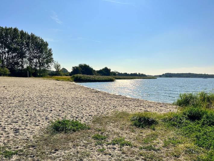 Ferienpark für 3 Personen, mit Terrasse und Garten, mit Haustier auf Rügen - 4