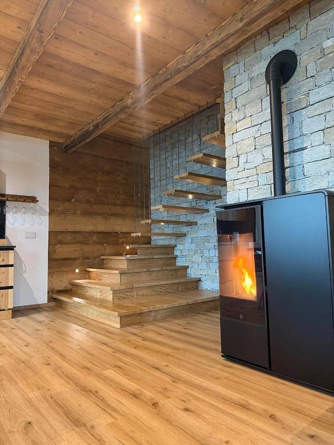 Gîte pour 8 personnes, avec jardin ainsi que vue et vue sur le lac à Mello - 4