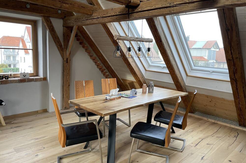 Ganze Wohnung, Liebevoll restaurierte Ferienwohnung im Alpenchic Stil Dg in Ottobeuren, Bayerisch Schwaben