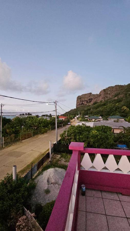 Gîte pour 2 personnes, avec balcon ainsi que vue et jardin dans Maupiti - 2