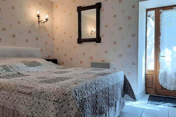 Location de vacances pour 8 personnes, avec jardin à Chamalières-sur-Loire - 2